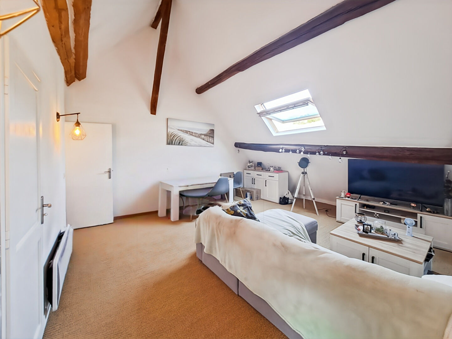 Arpajon (91) Exclusif 159 975 € Appartement 2 pièces , 1 chambre 51.00 m²
