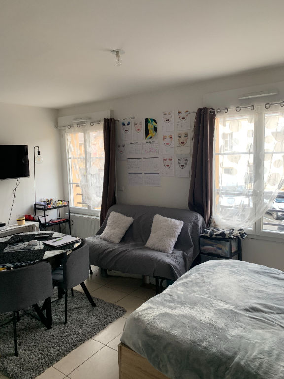 Appartement CHILLY MAZARIN (91380) 1 pi&egrave;ce 26.00 m&sup2;