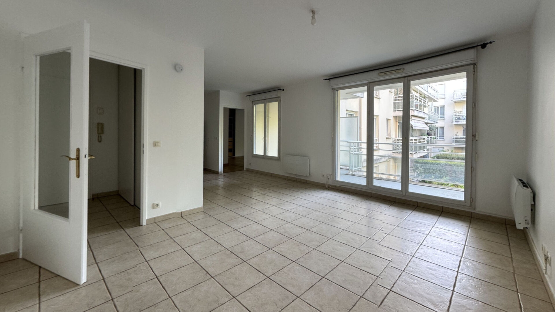 Appartement CORBEIL ESSONNES (91100) 2 pi&egrave;ces 49.14 m&sup2;