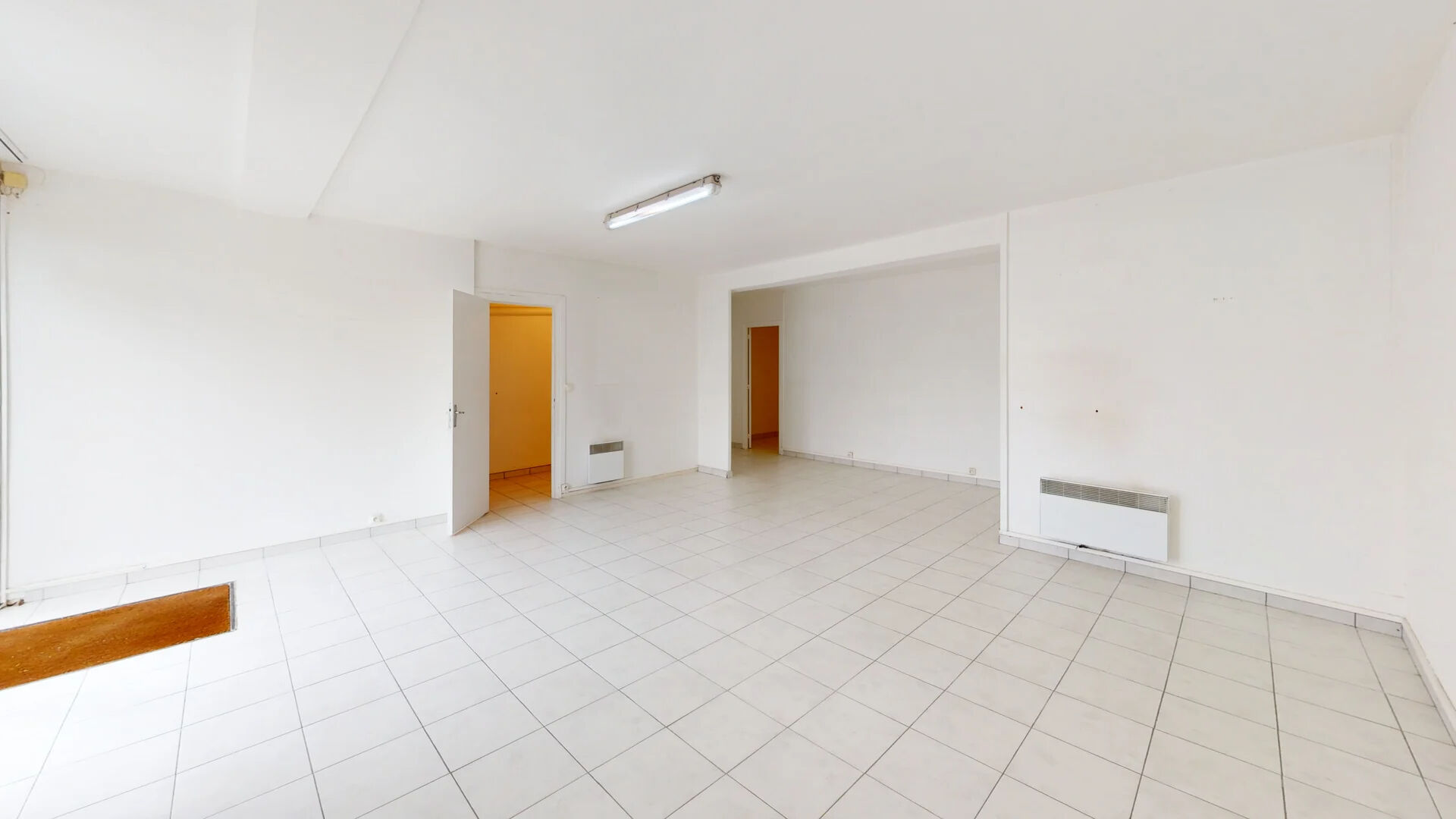 Local commercial PALAISEAU (91120) 3 pièces 57.00 m²