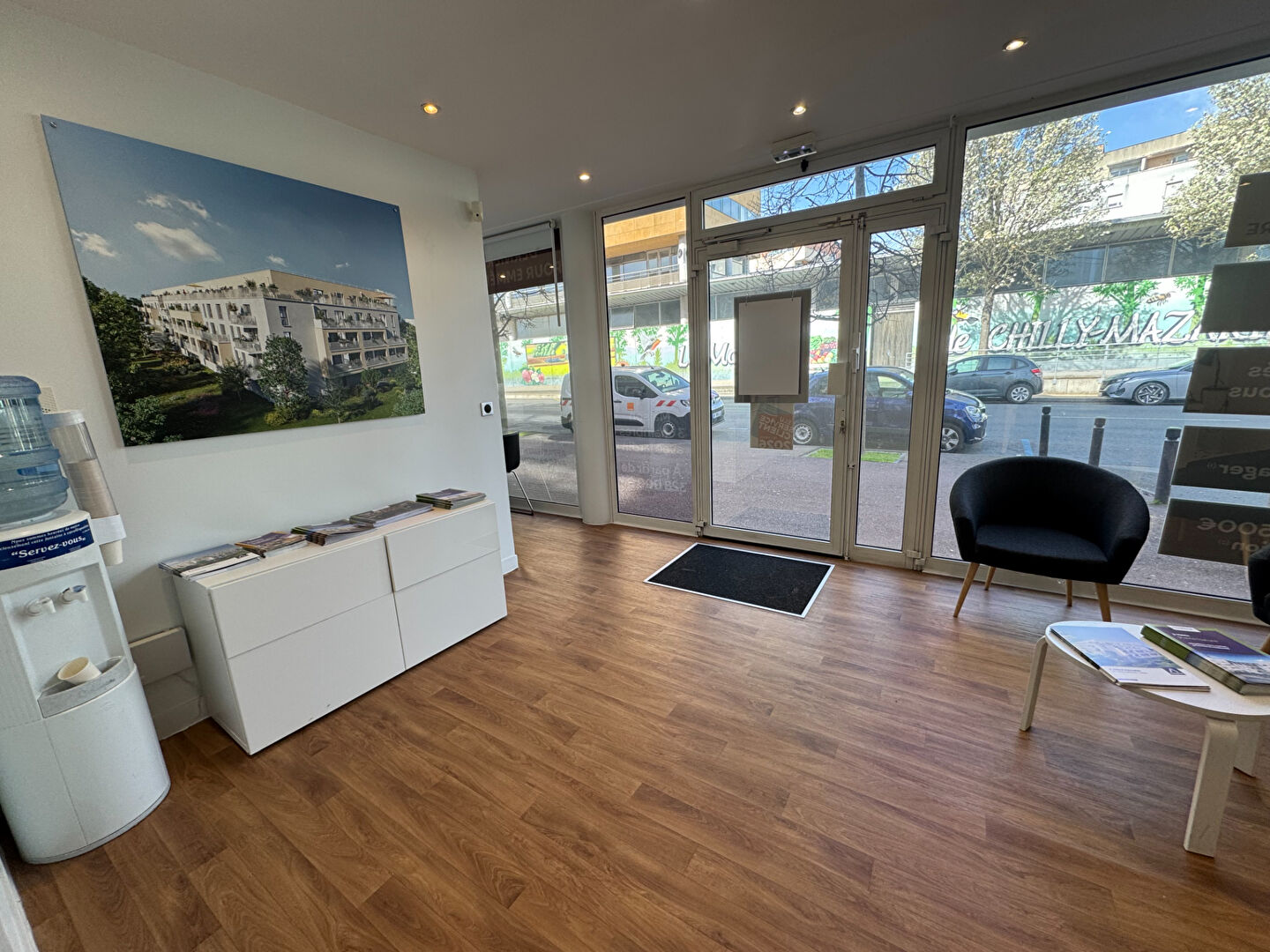 Local commercial CHILLY MAZARIN (91380) 5 pi&egrave;ces 52.07 m&sup2;