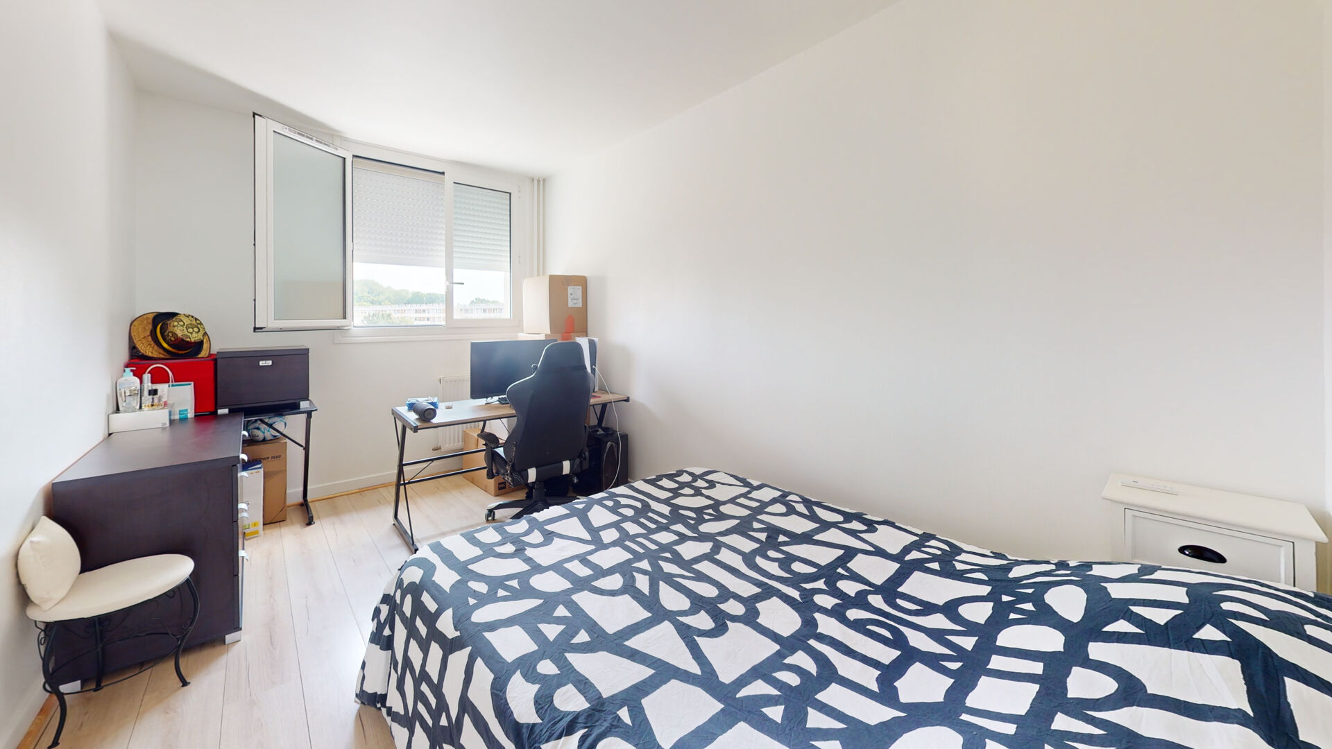 Appartement CHILLY MAZARIN (91380) 5 pièces 94.00 m²