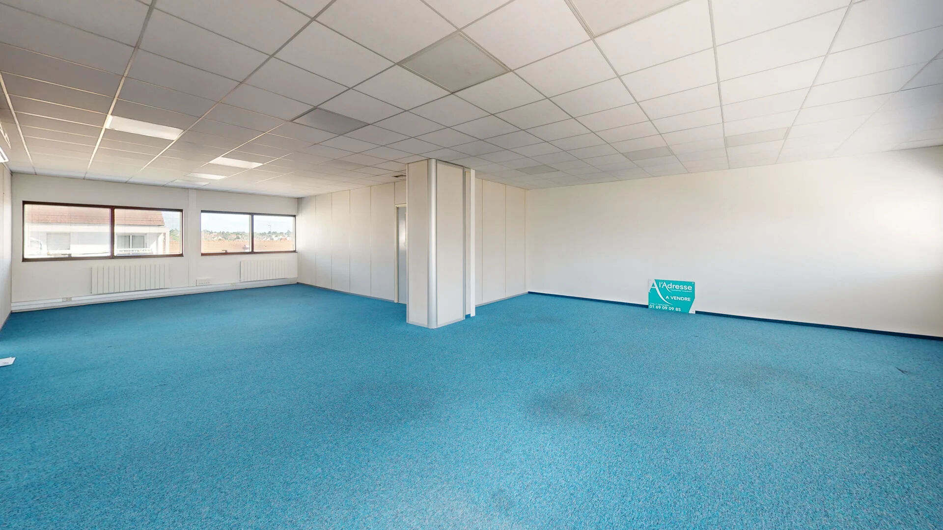 Local commercial CHILLY MAZARIN (91380) 151.00 m²
