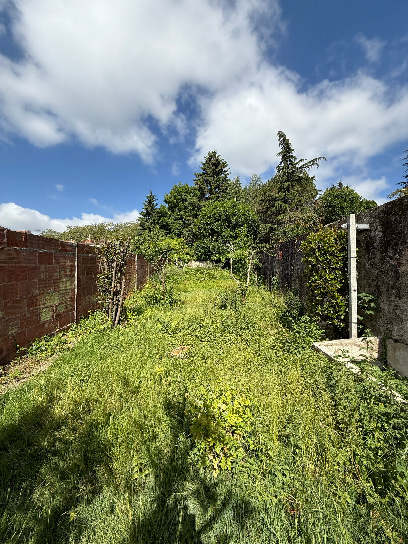 Terrain PALAISEAU (91120) 270.00 m&sup2;