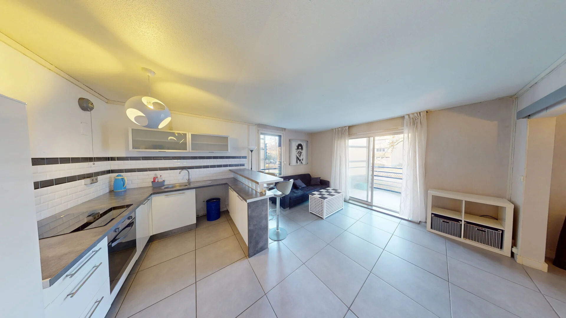 Massy (91) 1 010 € / mois cc Appartement 2 pièces , 1 chambre 47.58 m² Avec balcon Voir le bien