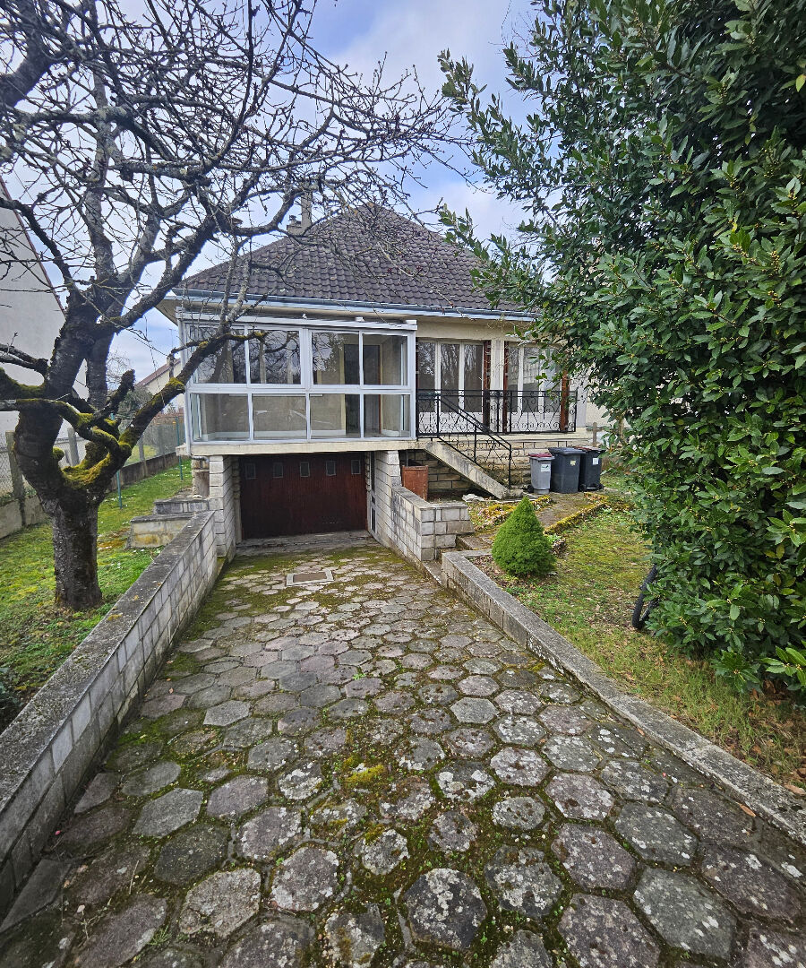 Maison LARDY (91510) 4 pi&egrave;ces 71.43 m&sup2;