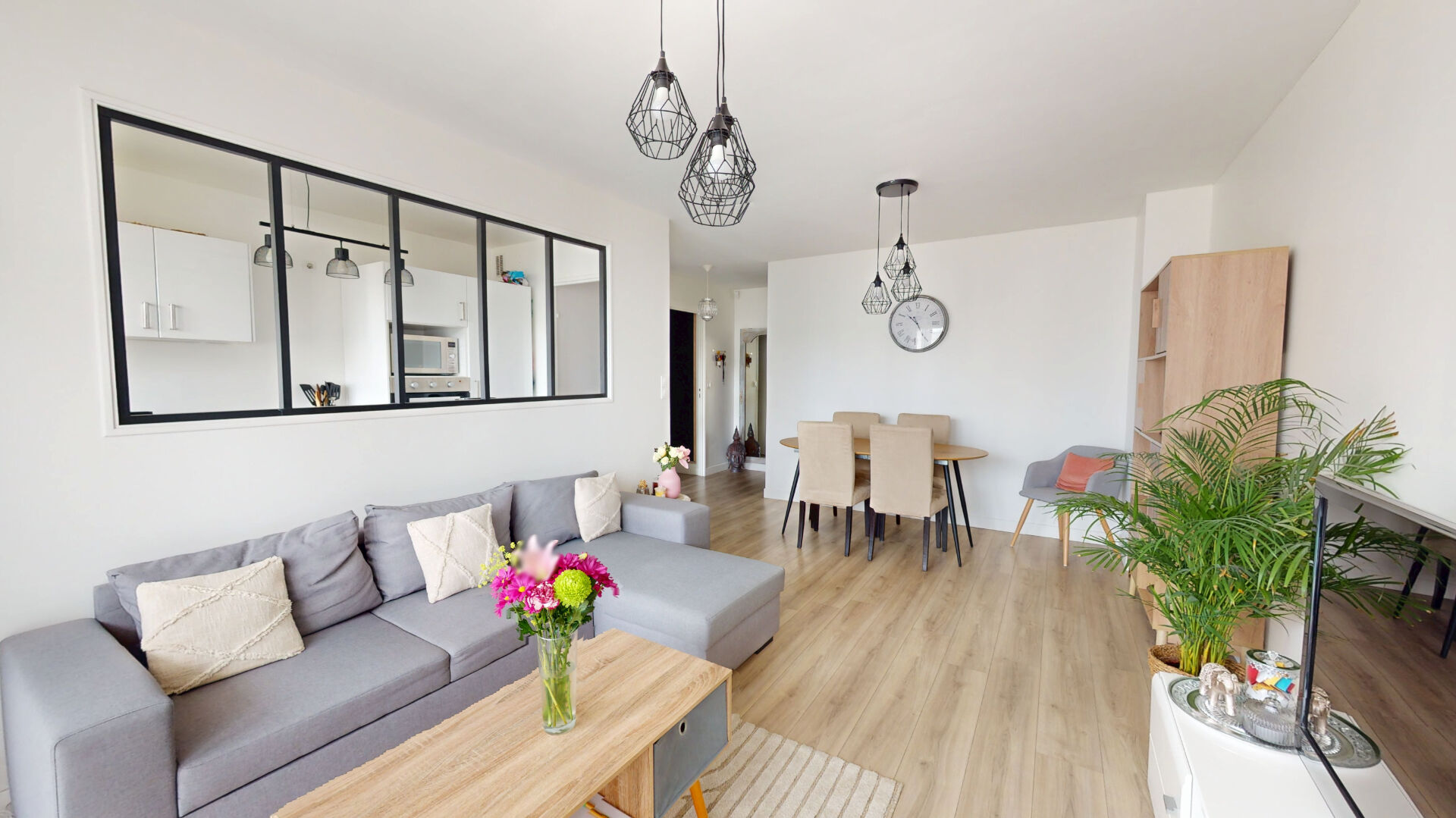 Chilly-Mazarin (91) 179 000 € Appartement 3 pièces , 2 chambres 61.62 m² Avec balcon Voir le bien