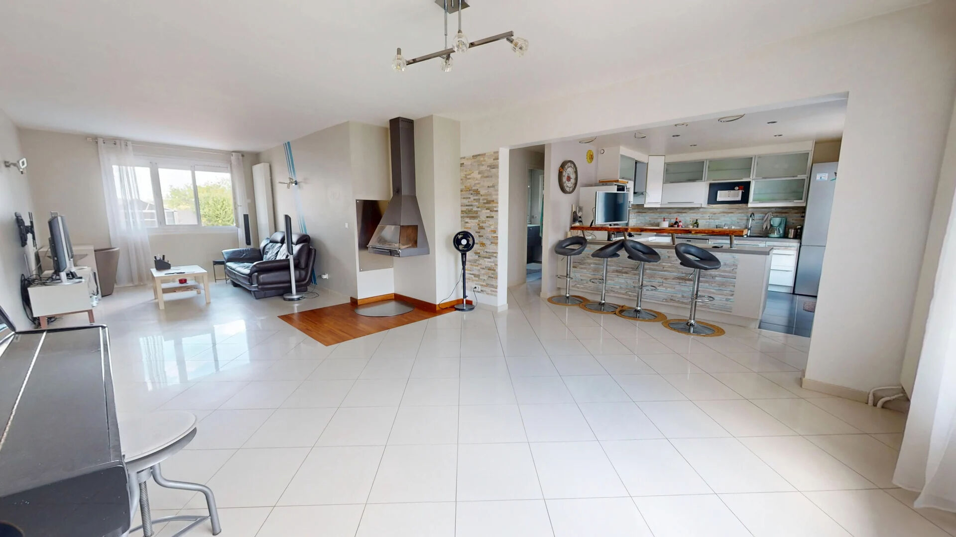 Maison LONGJUMEAU (91160) 10 pi&egrave;ces 162.00 m&sup2;