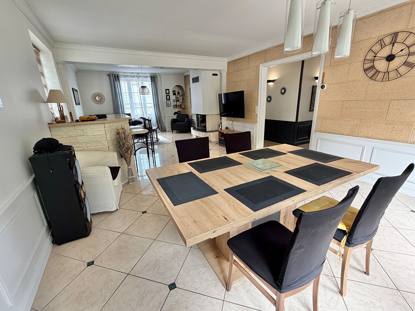 Maison 7 pièces 137 m² · à Longjumeau · 136,7 m² · 459 000 €