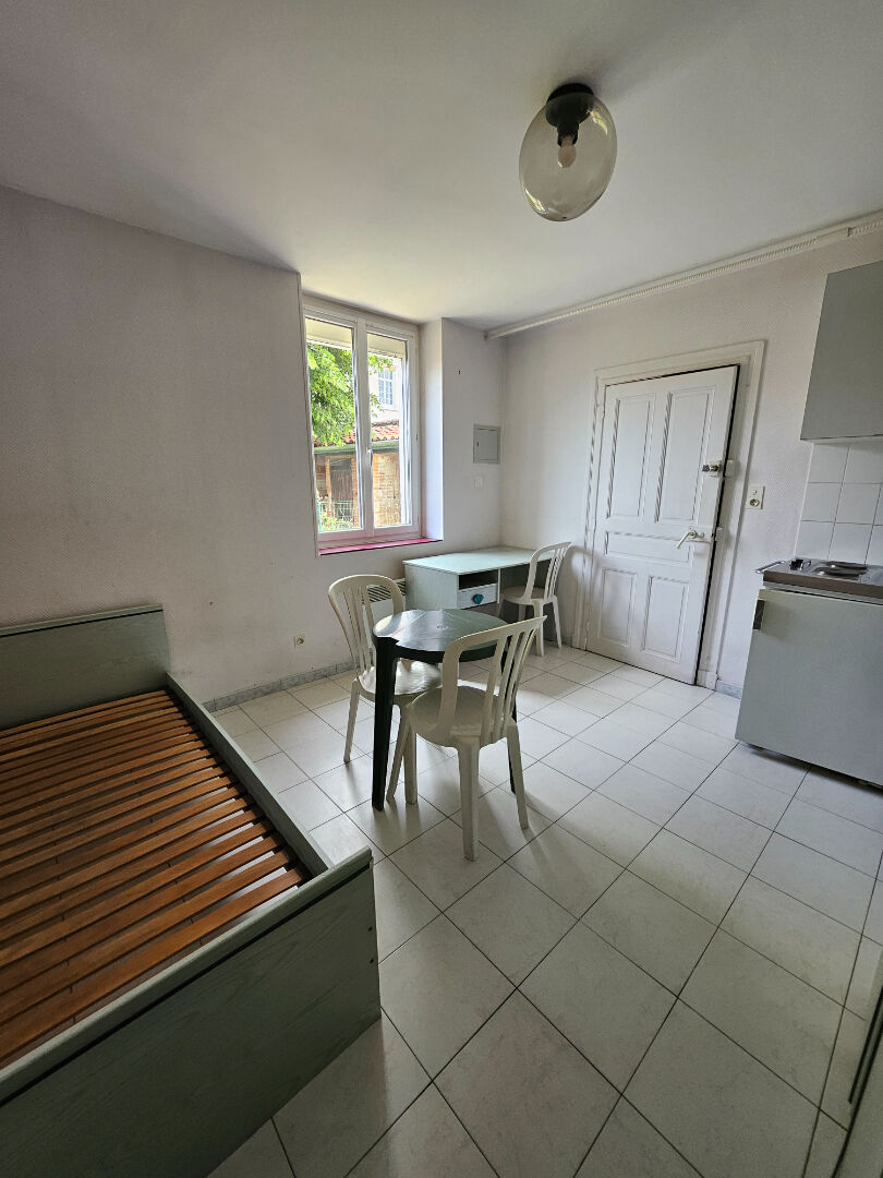 Appartement ALBI (81000) 1 pi&egrave;ce 15.00 m&sup2;