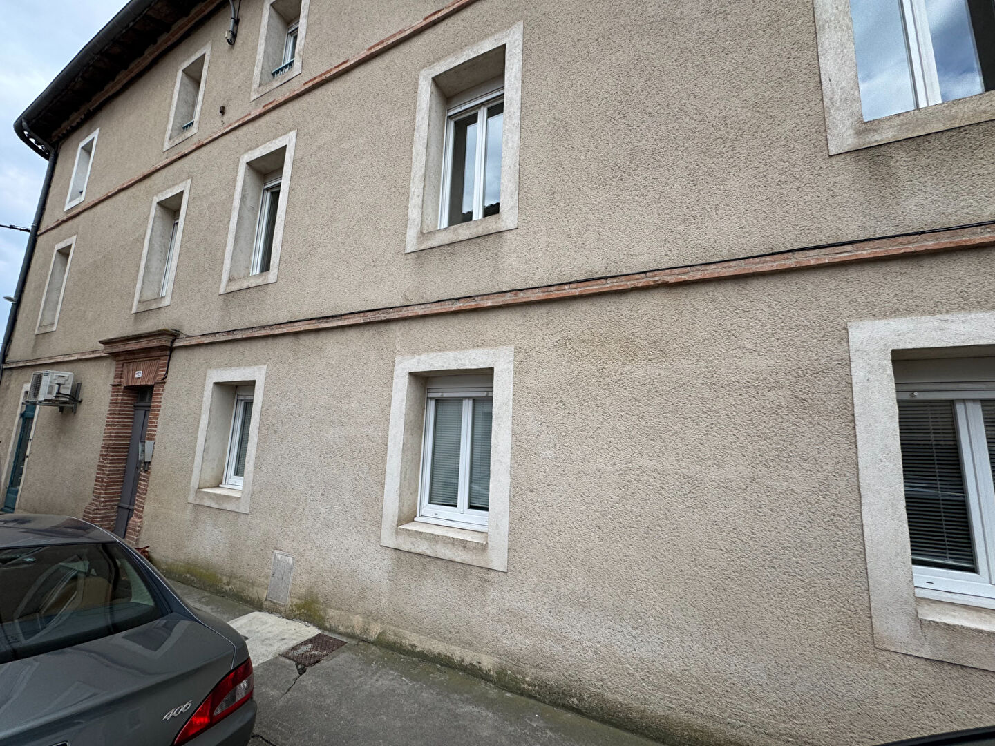 Immeuble GAILLAC (81600) 6 pièces 237.00 m²