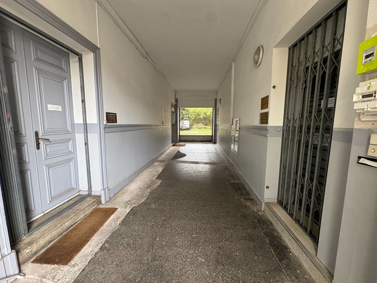 Bureaux ALBI (81000) 3 pi&egrave;ces 46.00 m&sup2;