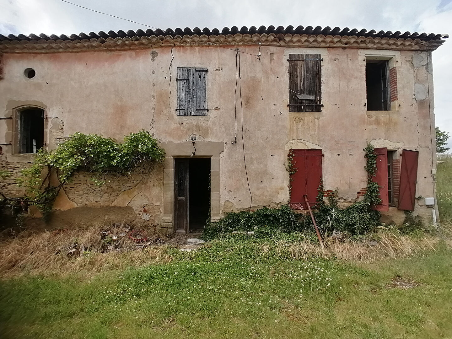 Maison FLORENTIN (81150) 7 pi&egrave;ces 466.00 m&sup2;