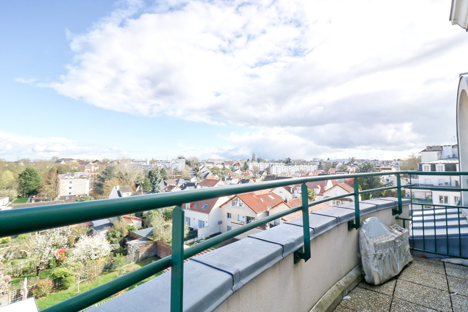Antony (92) Exclusif 1 385 € / mois cc Appartement 3 pièces , 2 chambres 55.12 m² Avec balcon Voir le bien