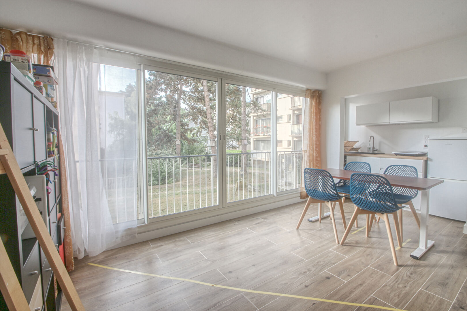 Appartement ANTONY (92160) 1 pièce 25.00 m²