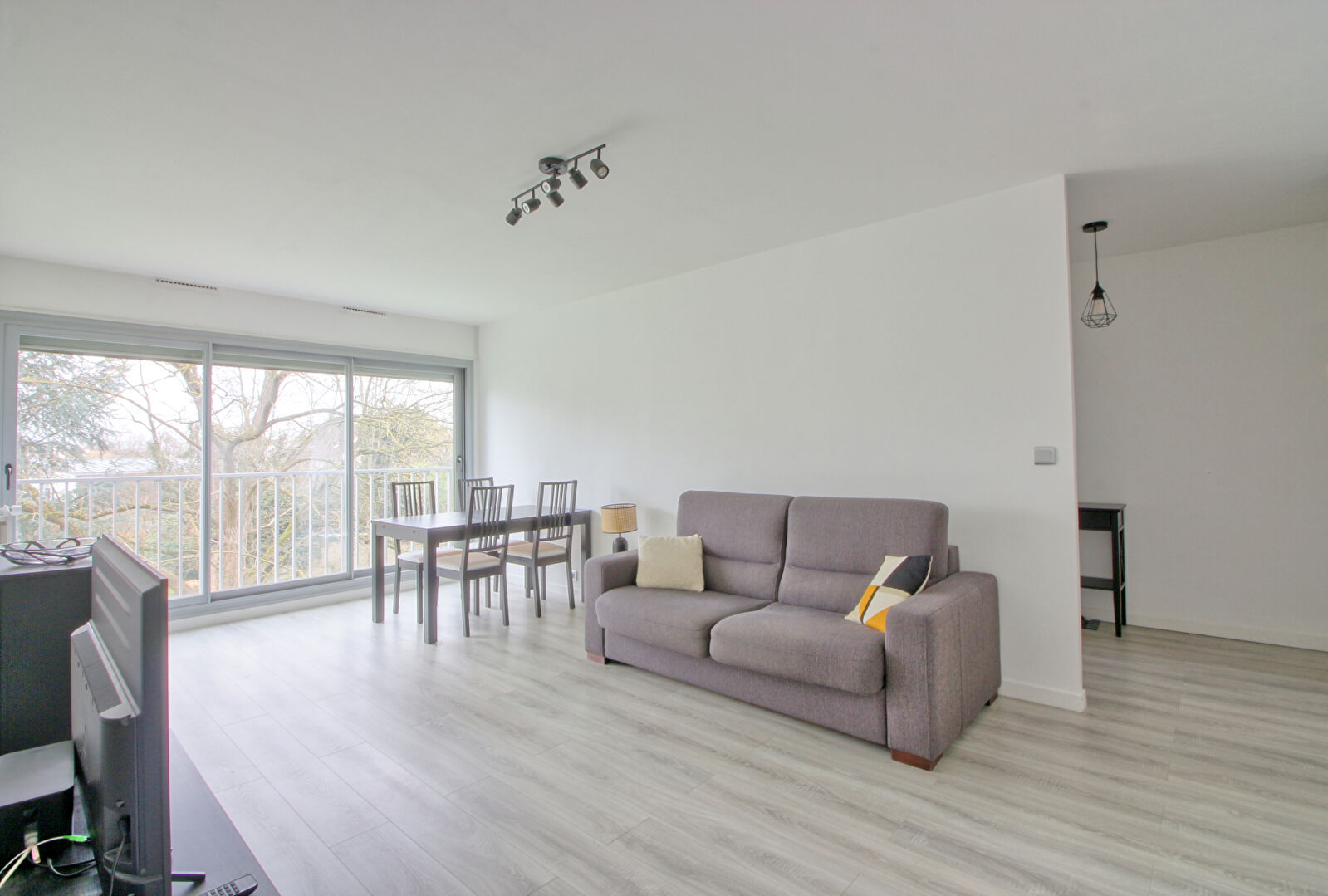 Appartement ANTONY (92160) 2 pi&egrave;ces 48.00 m&sup2;