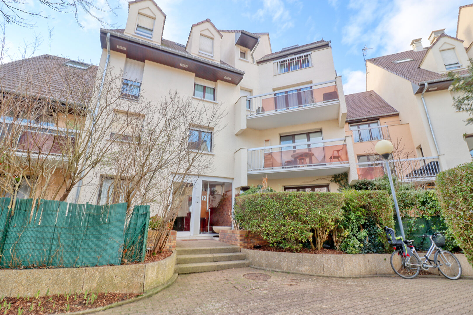 à 3 km de Igny 365 000 € Appartement 5 pièces , 4 chambres 86.32 m² Avec terrassegarage/box Voir le bien