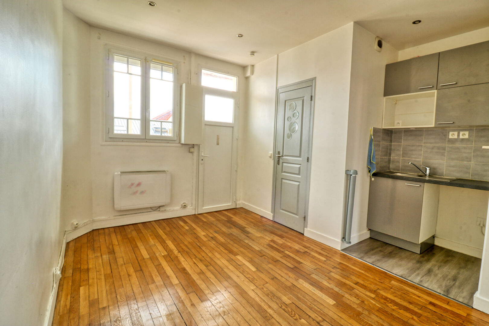 Massy (91) 132 000 € Appartement 2 pièces , 1 chambre 29.53 m² Voir le bien
