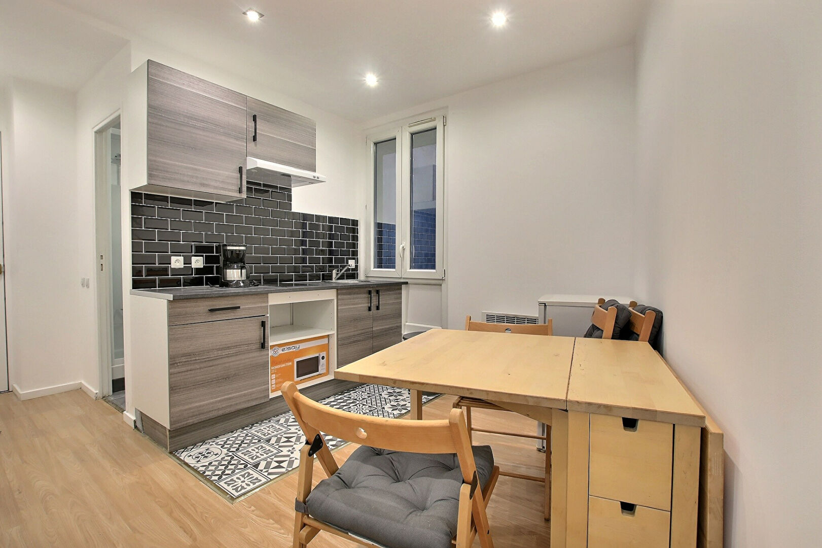 Appartement AUBERVILLIERS (93300) 2 pièces 24.14 m²
