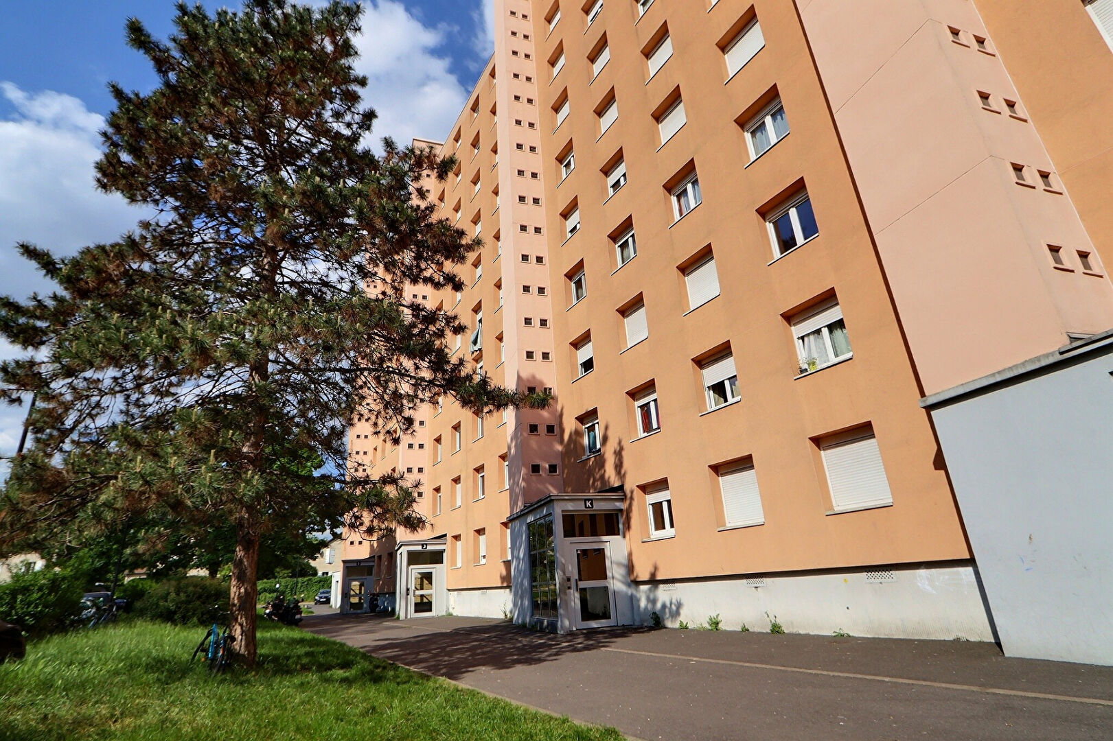 Appartement LA COURNEUVE (93120) 3 pièces 52.57 m²