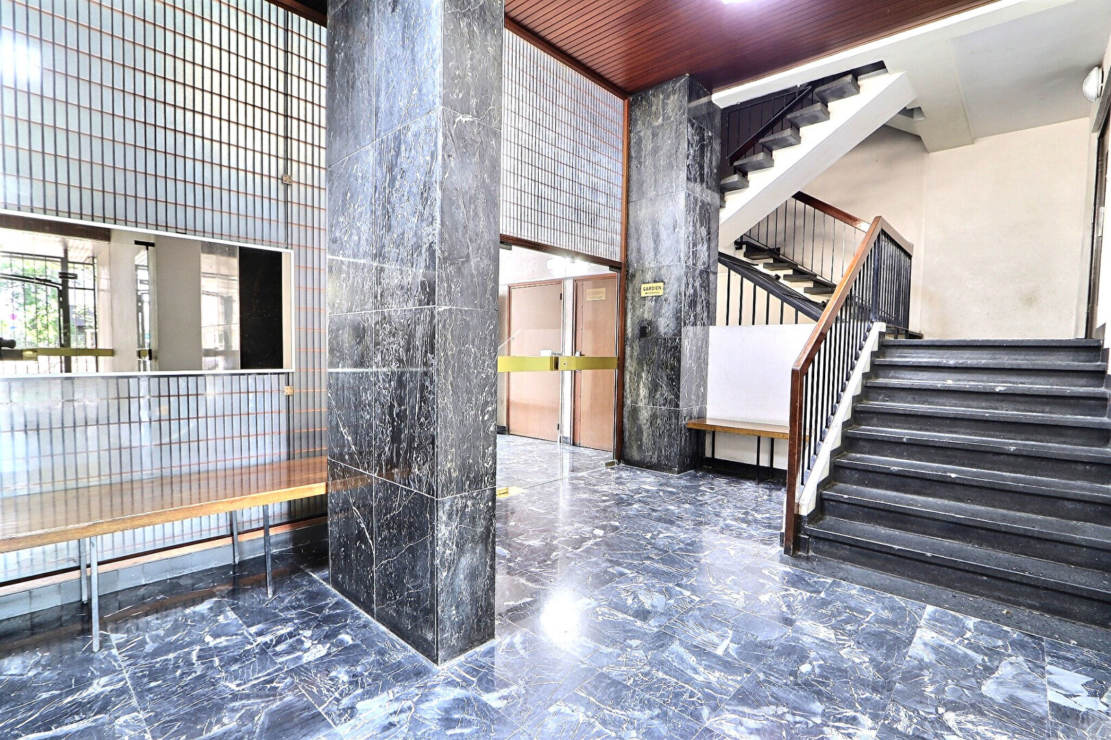 Appartement AUBERVILLIERS (93300) 4 pièces 74.64 m²