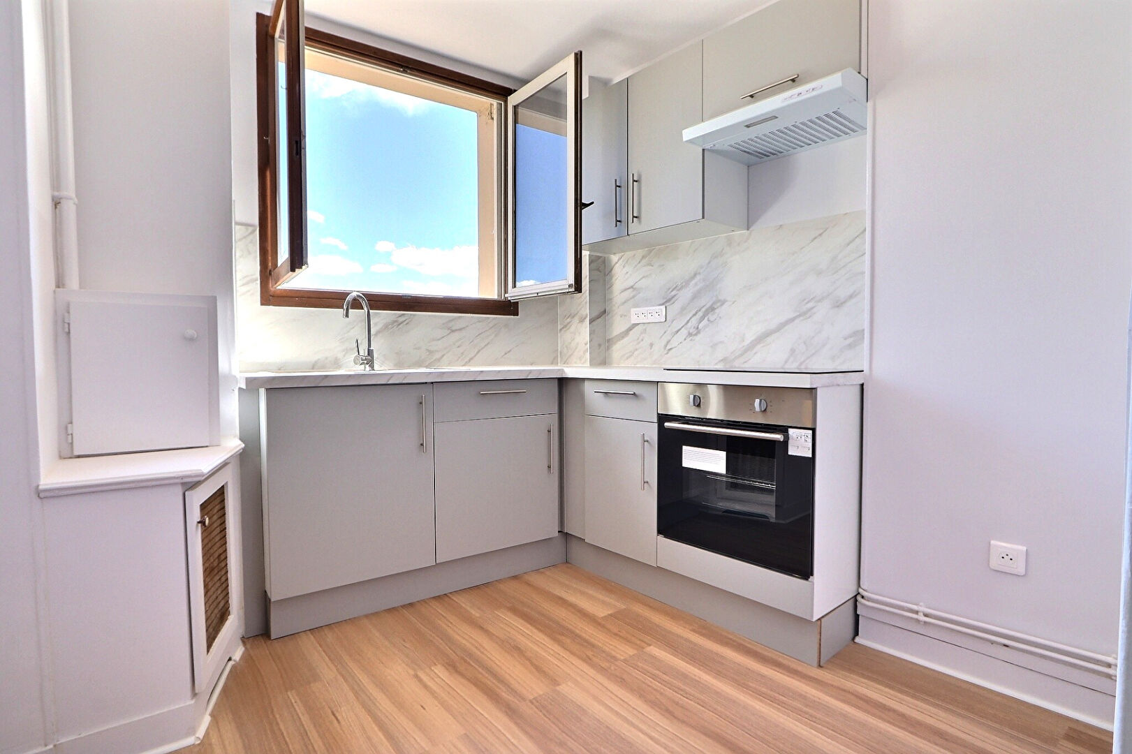 Pantin (93) 198 900 € Appartement 1 pièce 33.43 m²