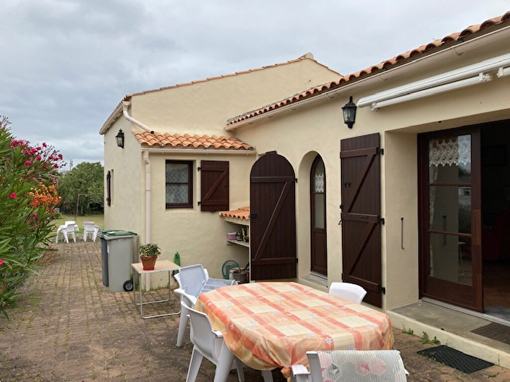 Maison BARBATRE (85630) 5 pièces 101.00 m²