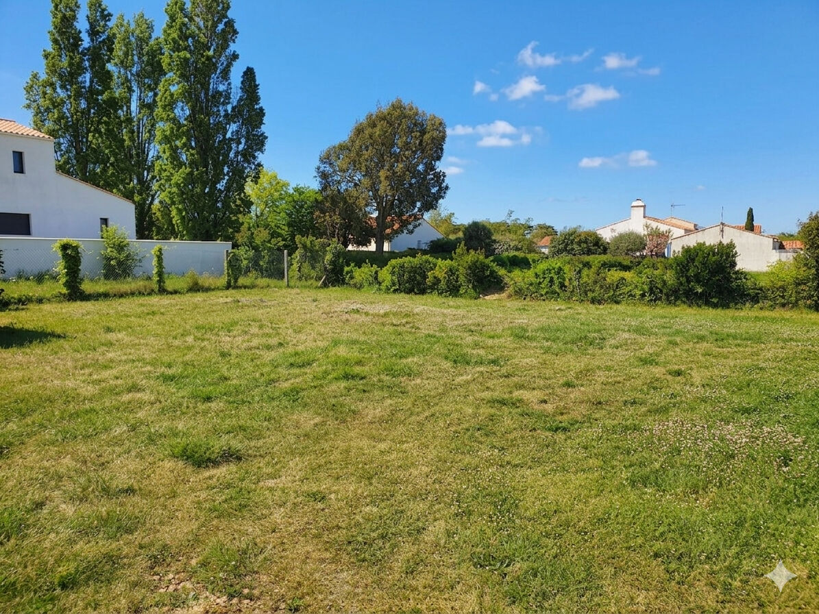 Terrain BARBATRE (85630) 365.00 m&sup2;