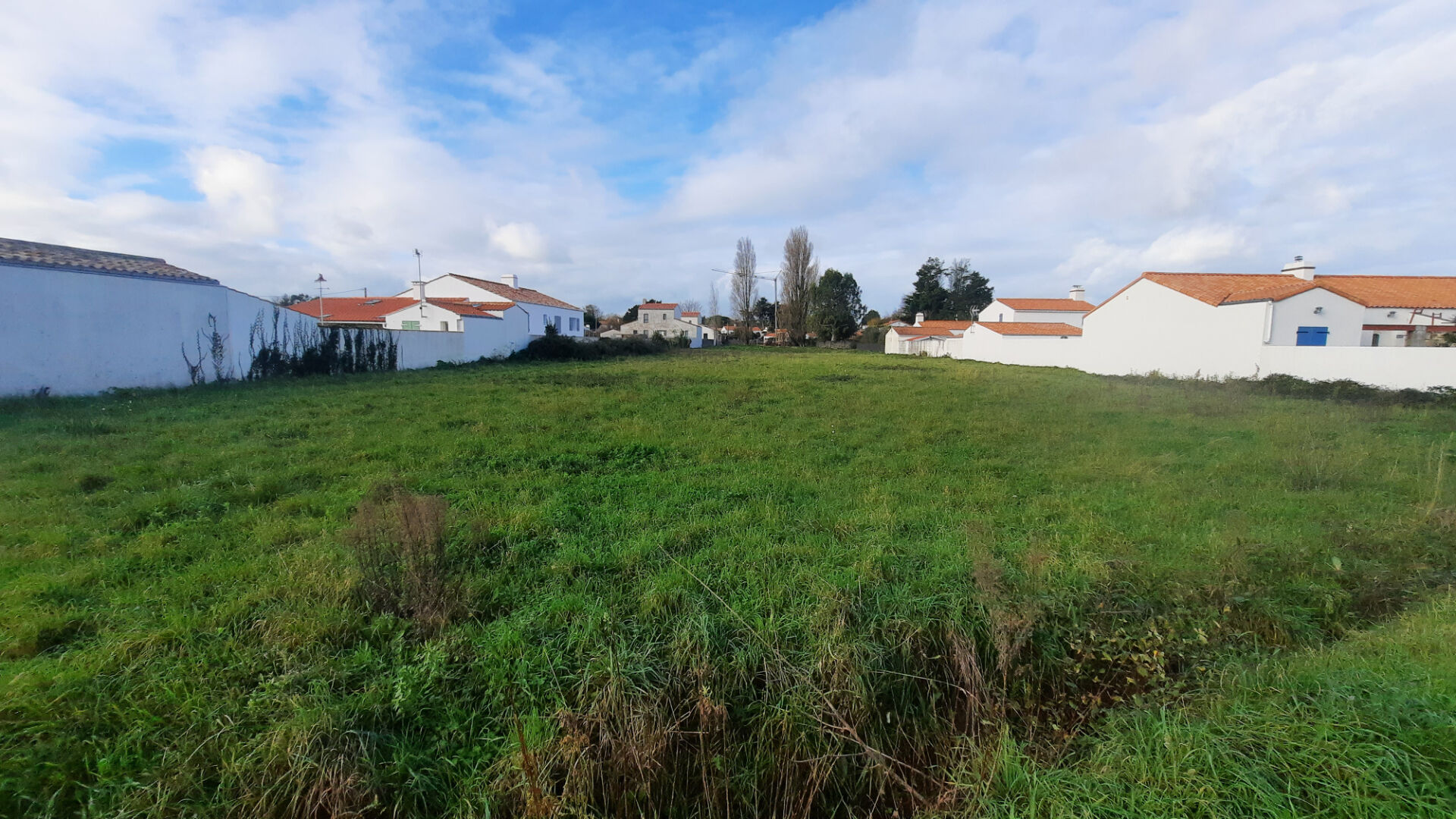 Terrain BARBATRE (85630) 2745.00 m²