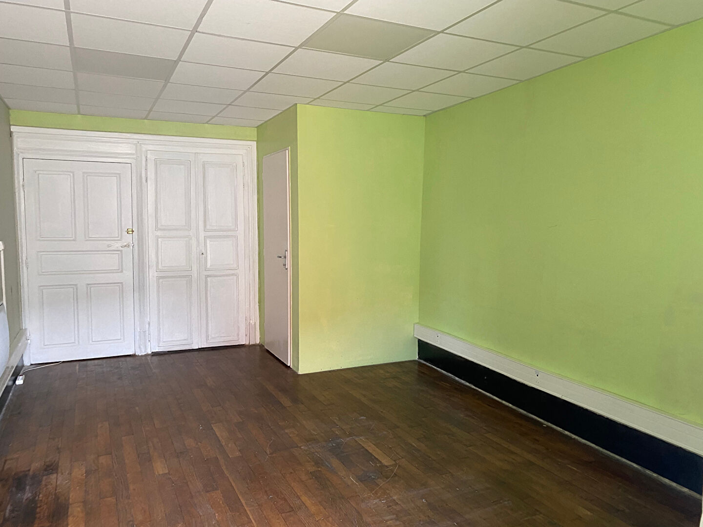 Local commercial ATTIGNAT (01340) 20.93 m&sup2;