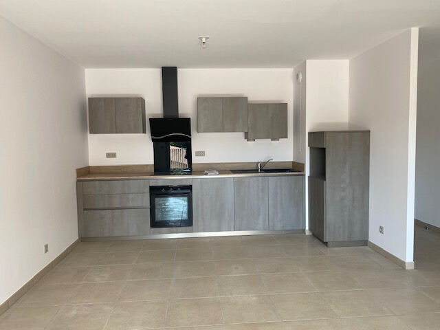 Appartement PERONNAS (01960) 3 pi&egrave;ces 68.69 m&sup2;