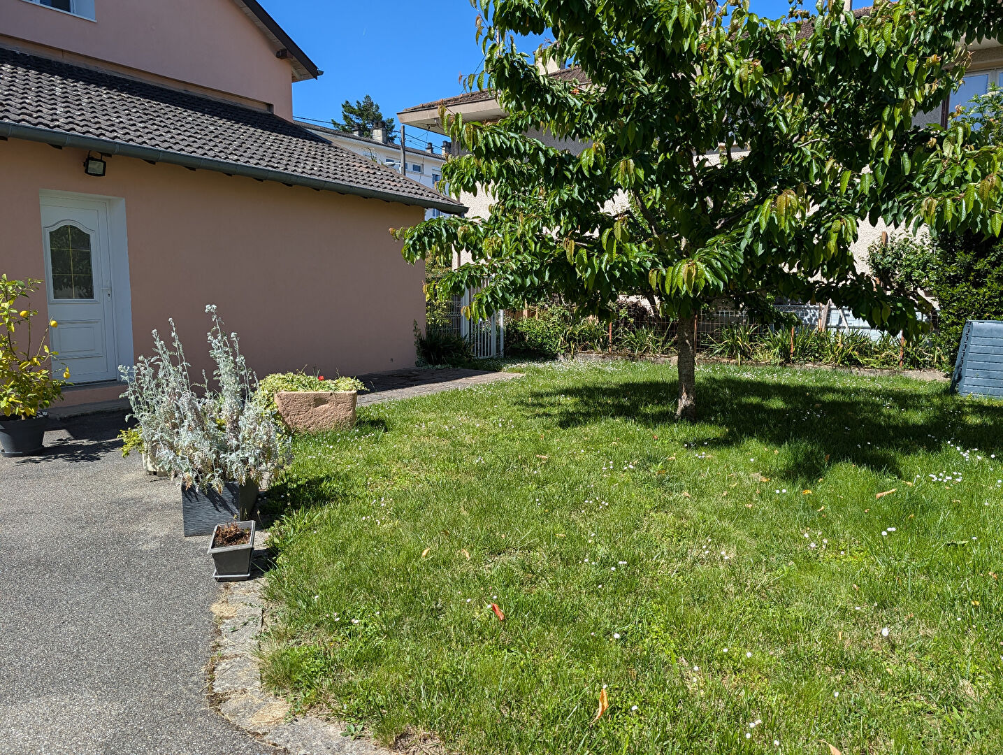 Maison BOURG EN BRESSE (01000) 6 pièces 149.40 m²