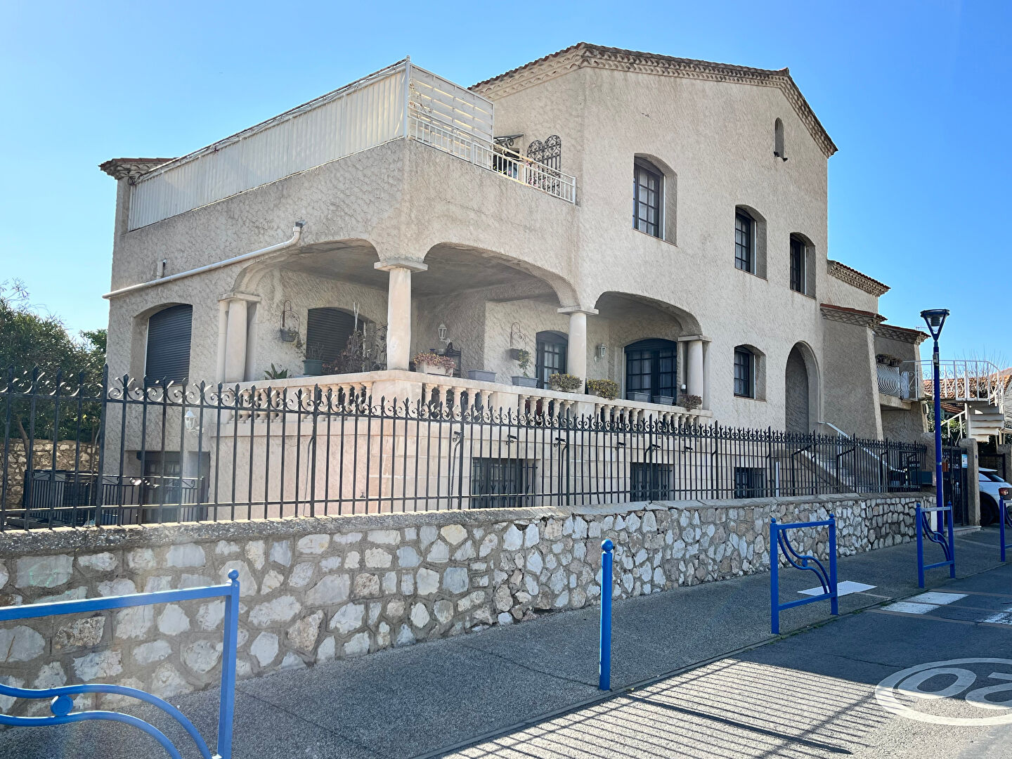 Maison BALARUC LES BAINS (34540) 14 pièces 340.23 m²