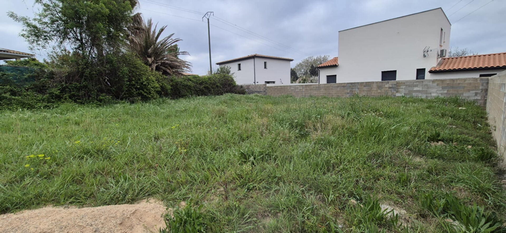 Terrain GIGEAN (34770) 472.00 m&sup2;