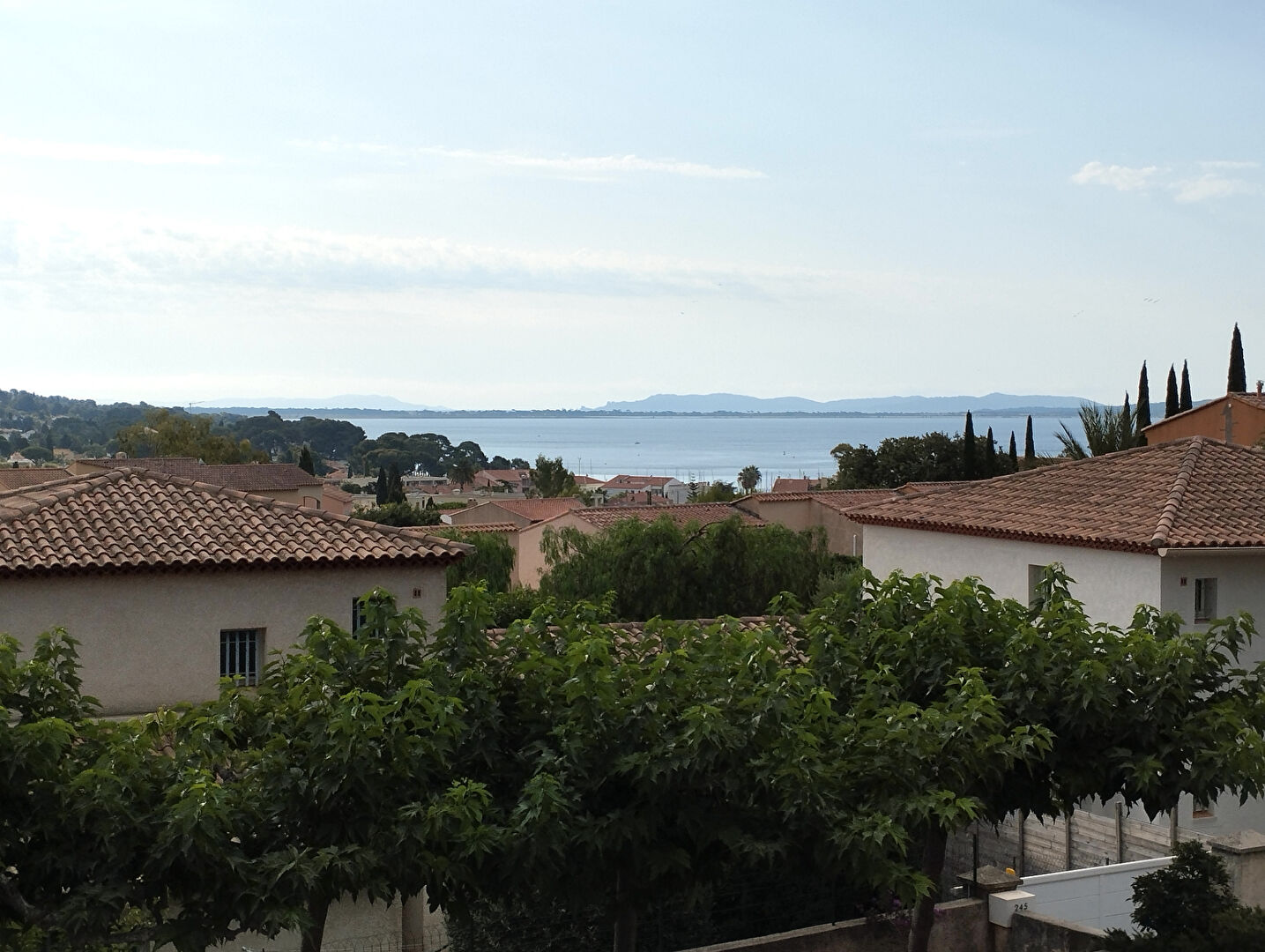 Appartement CARQUEIRANNE (83320) 3 pi&egrave;ces 53.20 m&sup2;