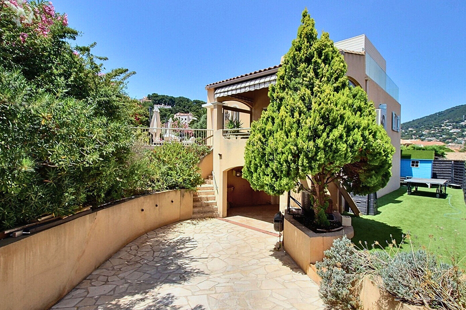 Maison CARQUEIRANNE (83320) 7 pièces 157.28 m²
