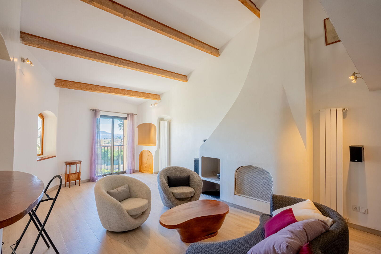 Appartement CARQUEIRANNE (83320) 4 pièces 92.52 m²