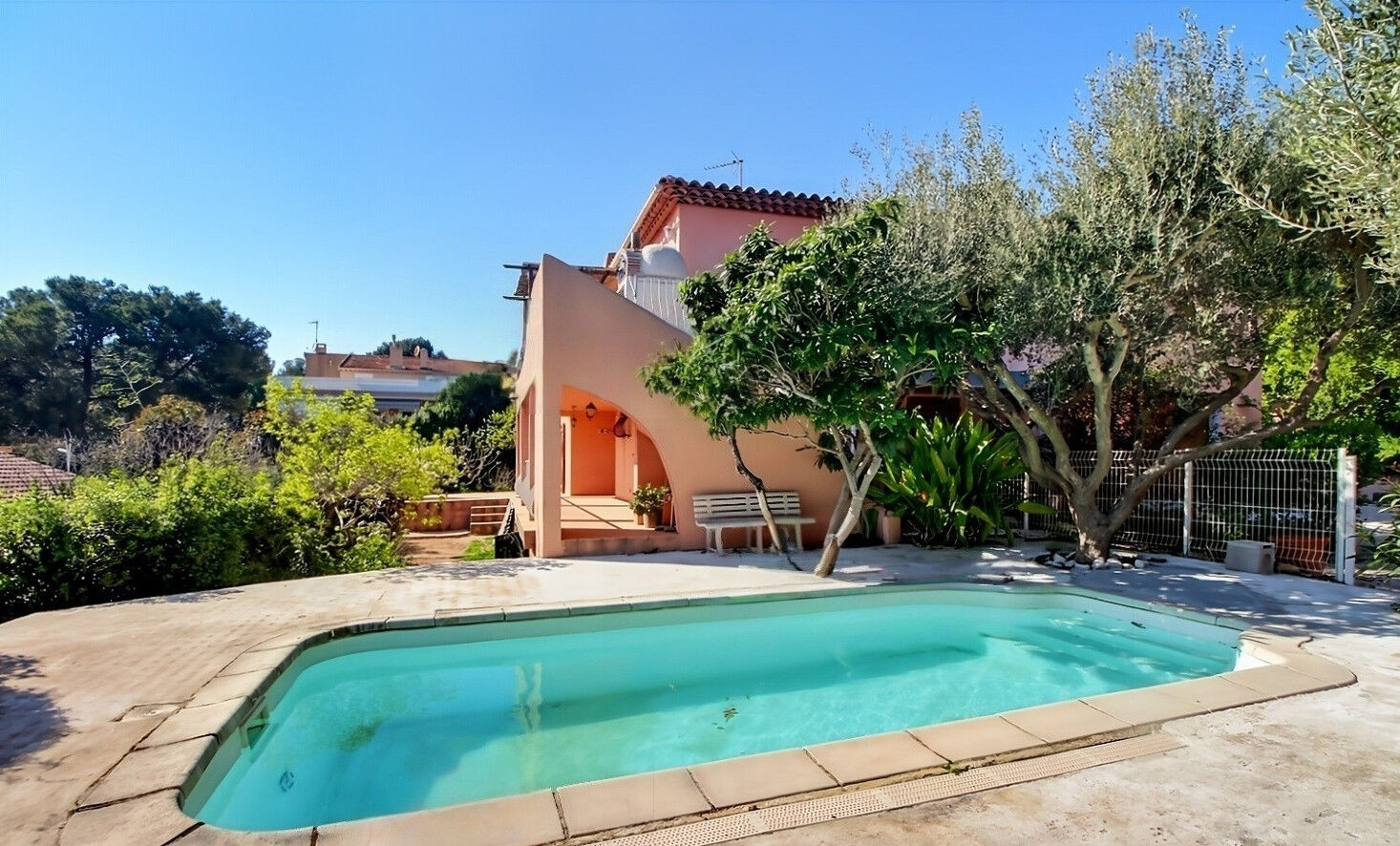 Maison LE PRADET (83220) 8 pi&egrave;ces 198.87 m&sup2;