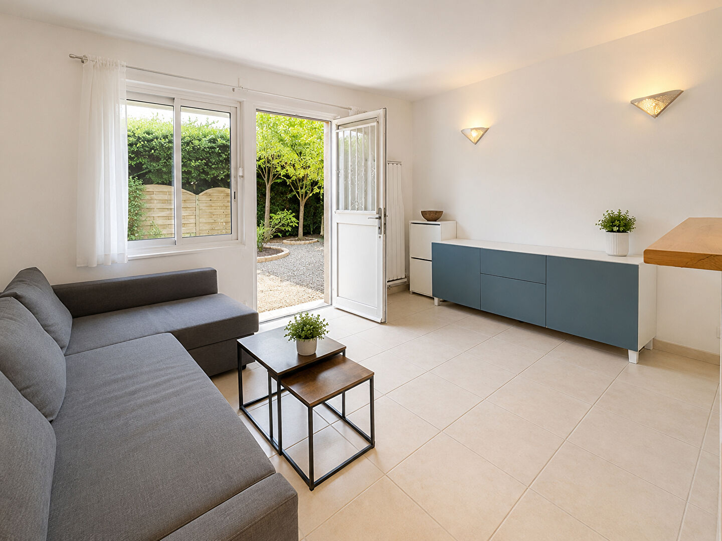 Appartement CARQUEIRANNE (83320) 2 pi&egrave;ces 33.04 m&sup2;