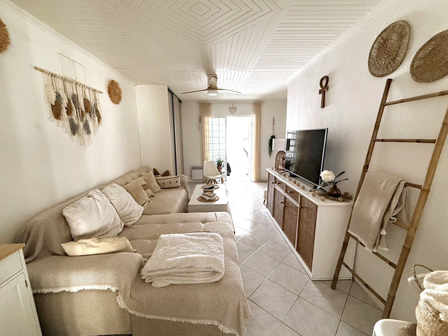 Appartement HYERES (83400) 3 pi&egrave;ces 70.94 m&sup2;
