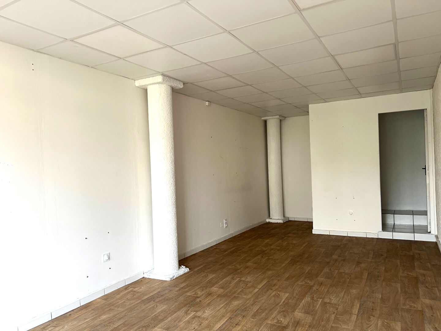 Murs SAINT ALBAN (31140) 27.00 m²