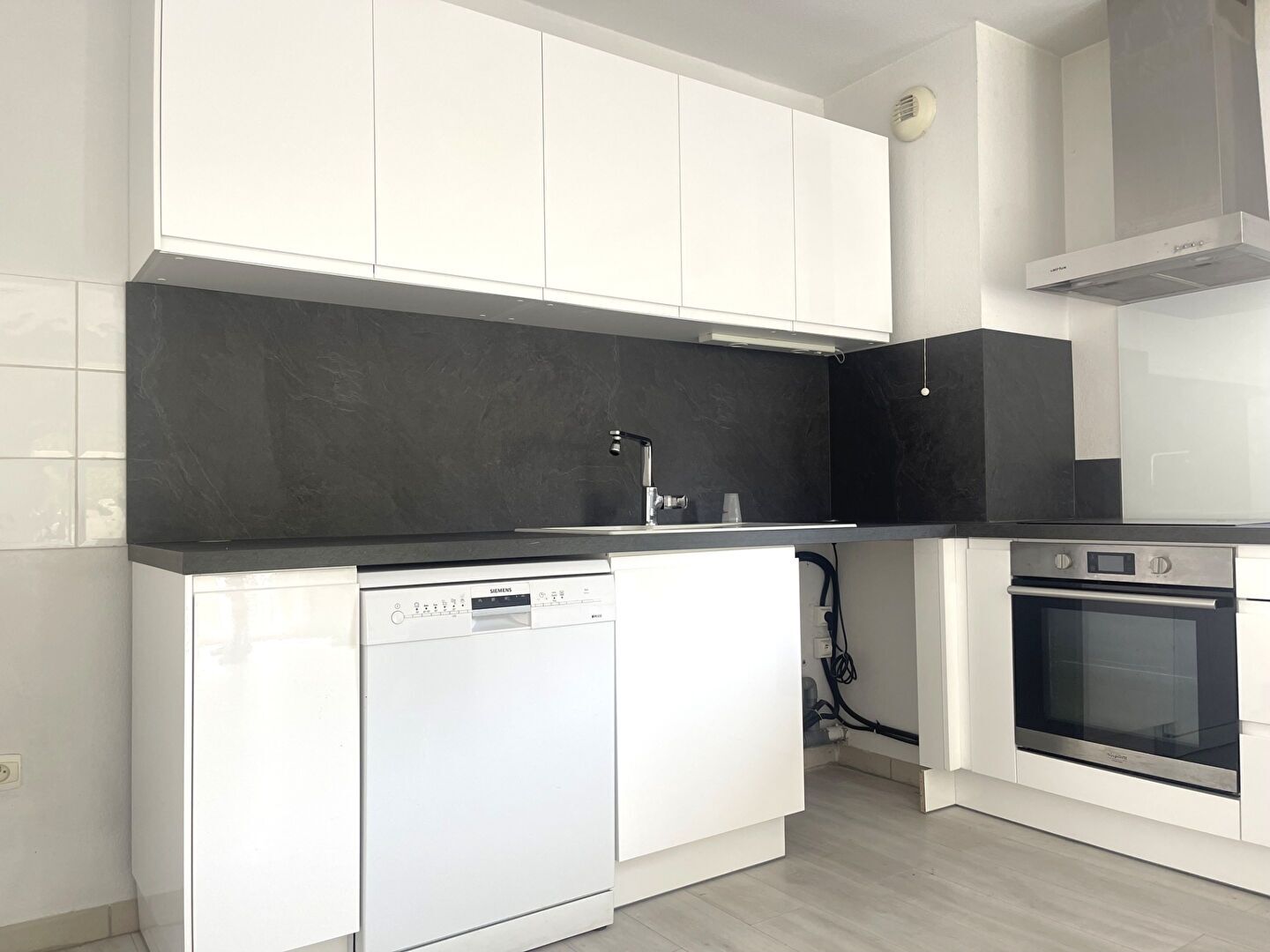 Appartement BRUGUIERES (31150) 3 pièces 53.00 m²
