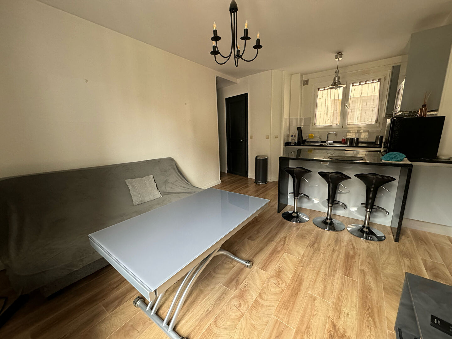 Appartement PARIS (75017) 2 pièces 40.70 m²
