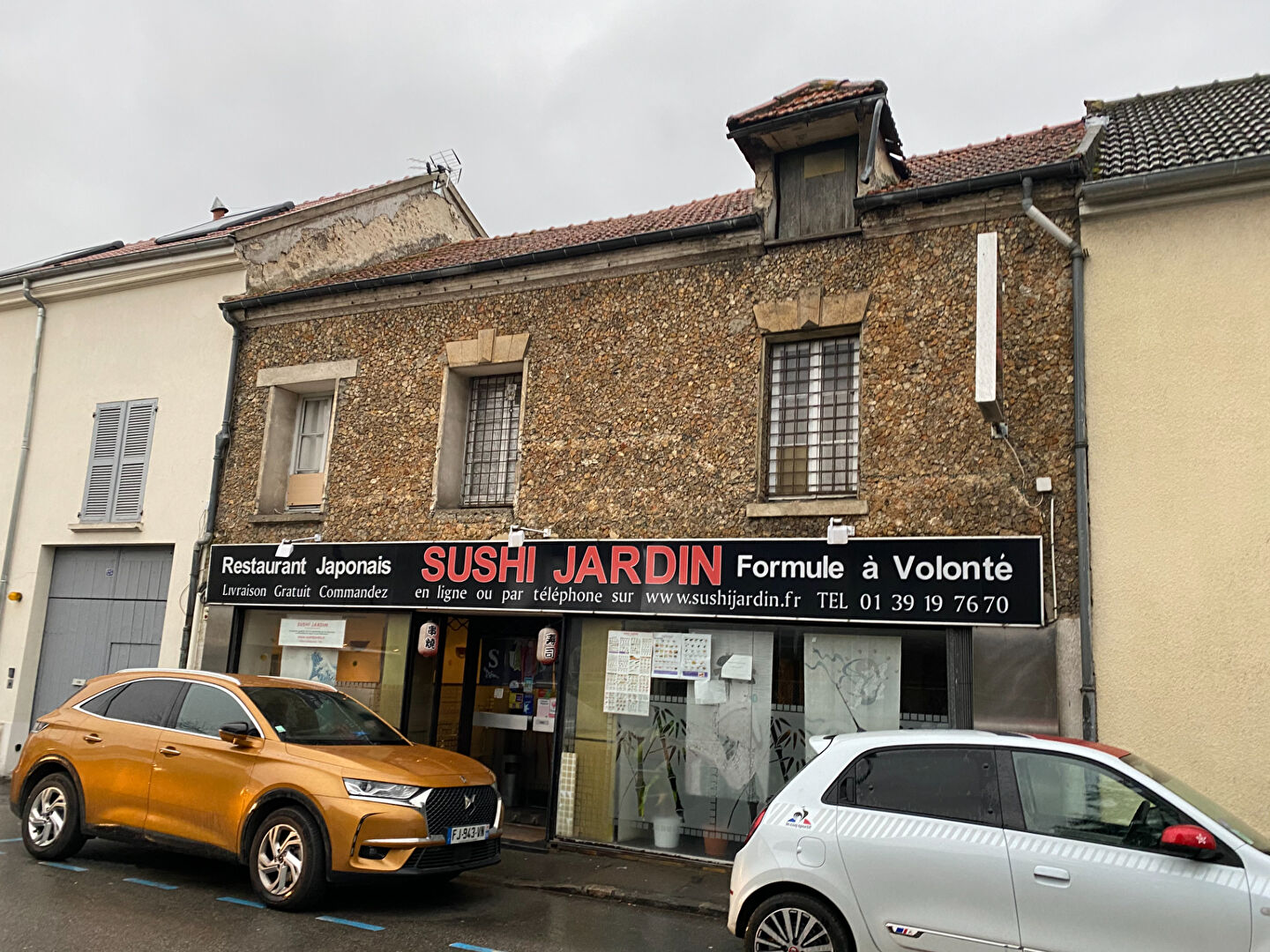 Local commercial CONFLANS SAINTE HONORINE (78700) 145.00 m²