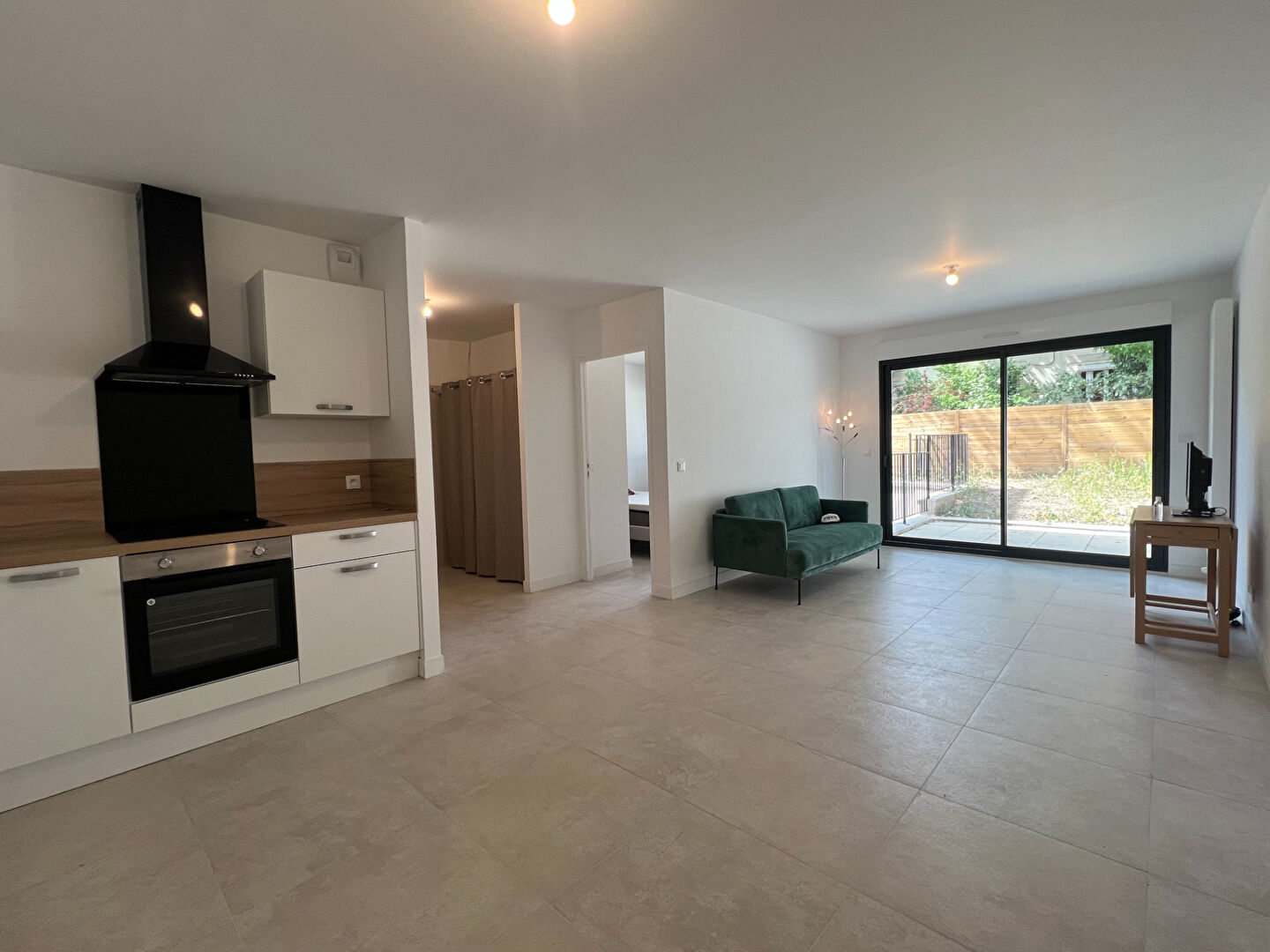 Appartement CONFLANS SAINTE HONORINE (78700) 2 pièces 44.00 m²