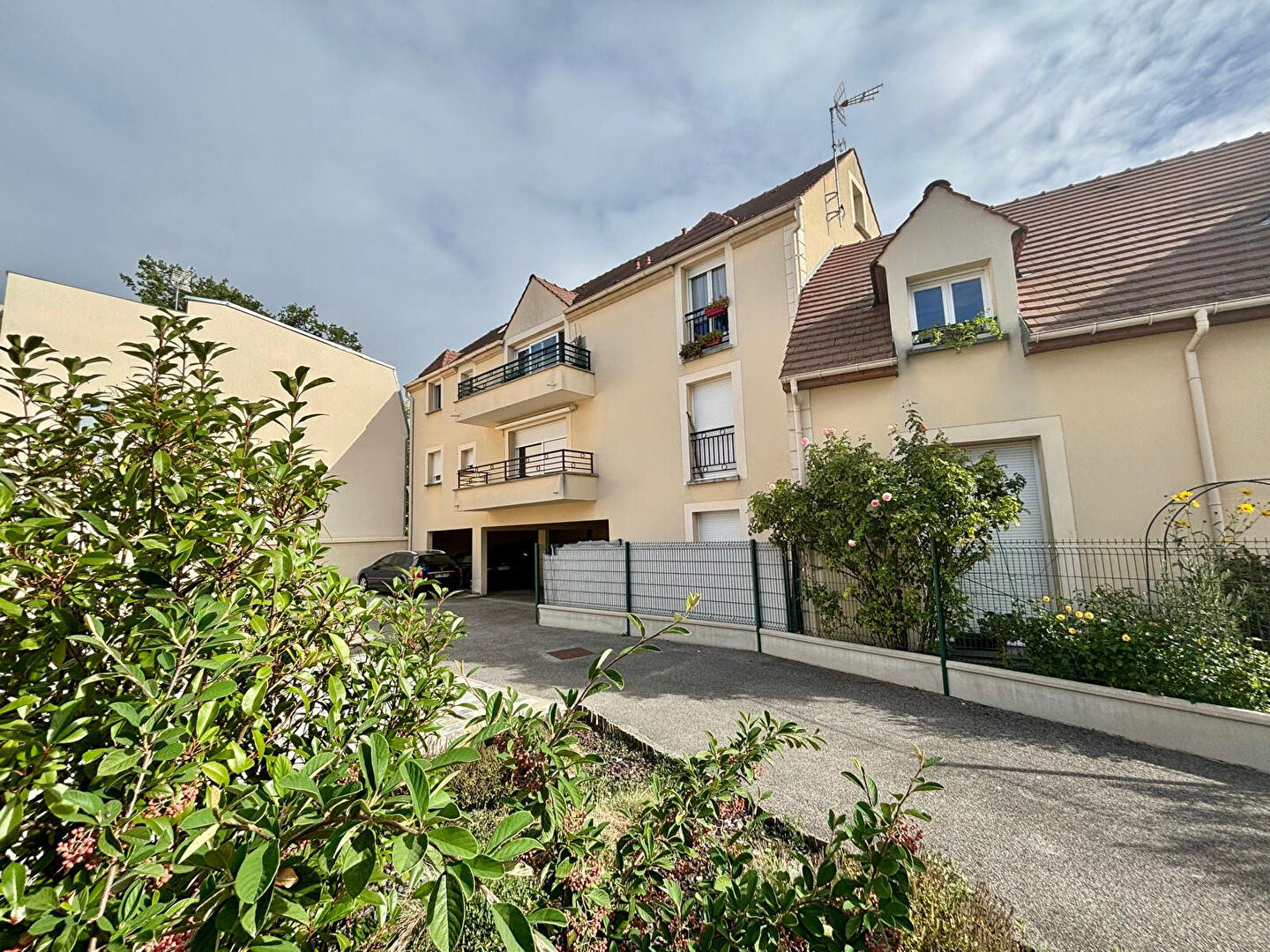 Appartement CONFLANS SAINTE HONORINE (78700) 5 pièces 87.08 m²