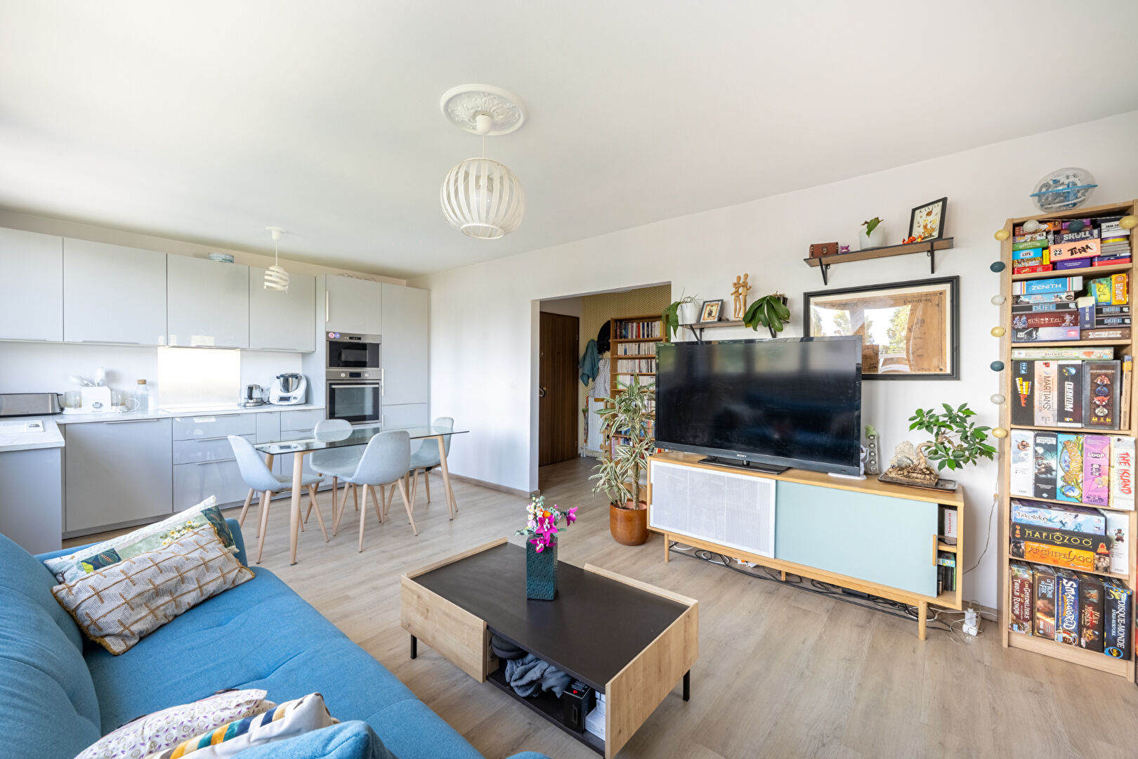 Andrésy (78) Exclusif 199 000 € Appartement 3 pièces , 2 chambres 58.00 m² Avec balcon