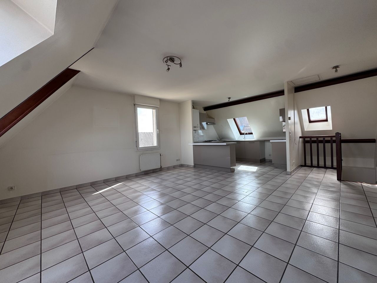 Appartement CONFLANS SAINTE HONORINE (78700) 3 pi&egrave;ces 58.00 m&sup2;
