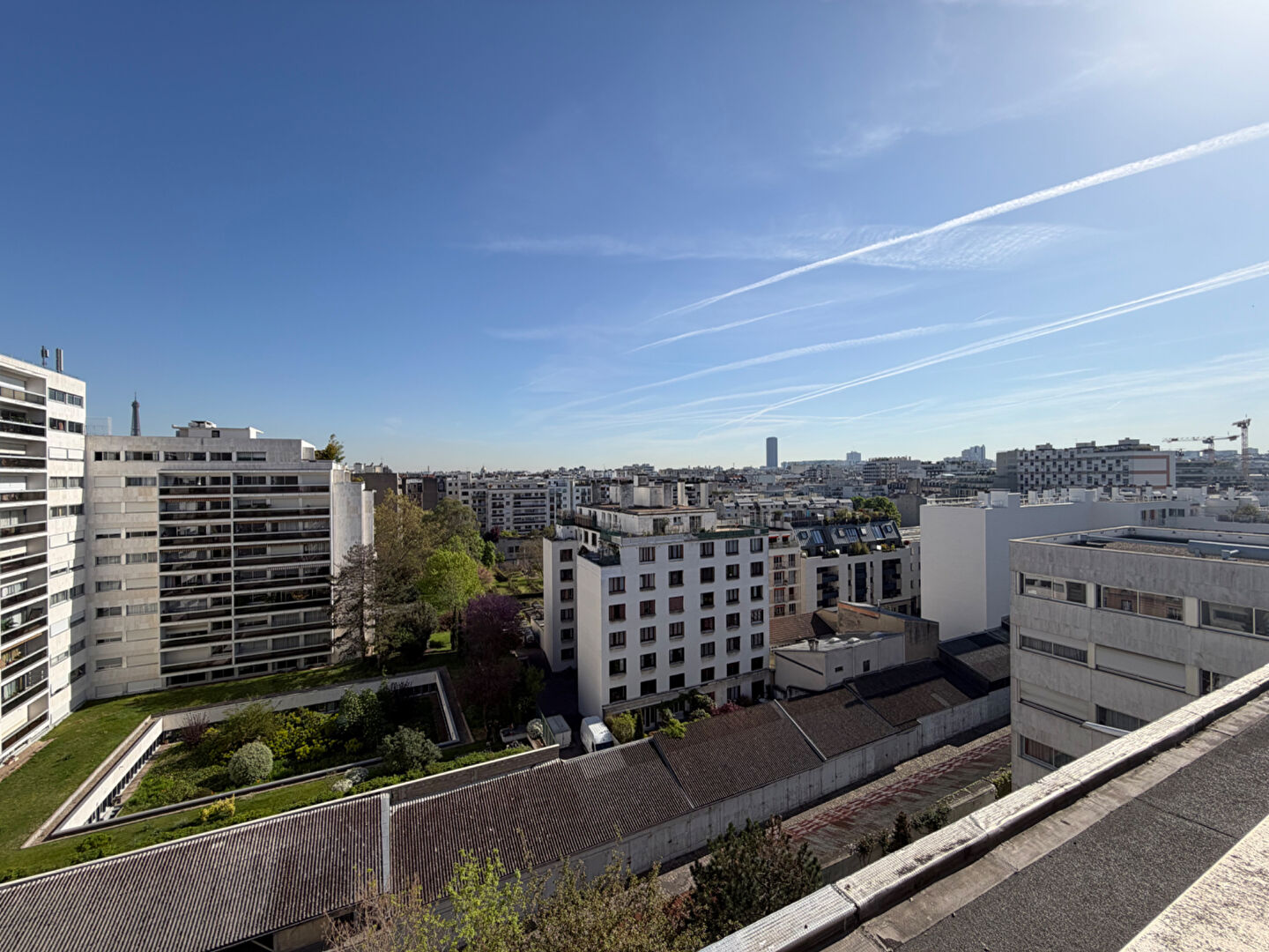 Appartement PARIS (75015) 3 pi&egrave;ces 71.00 m&sup2;