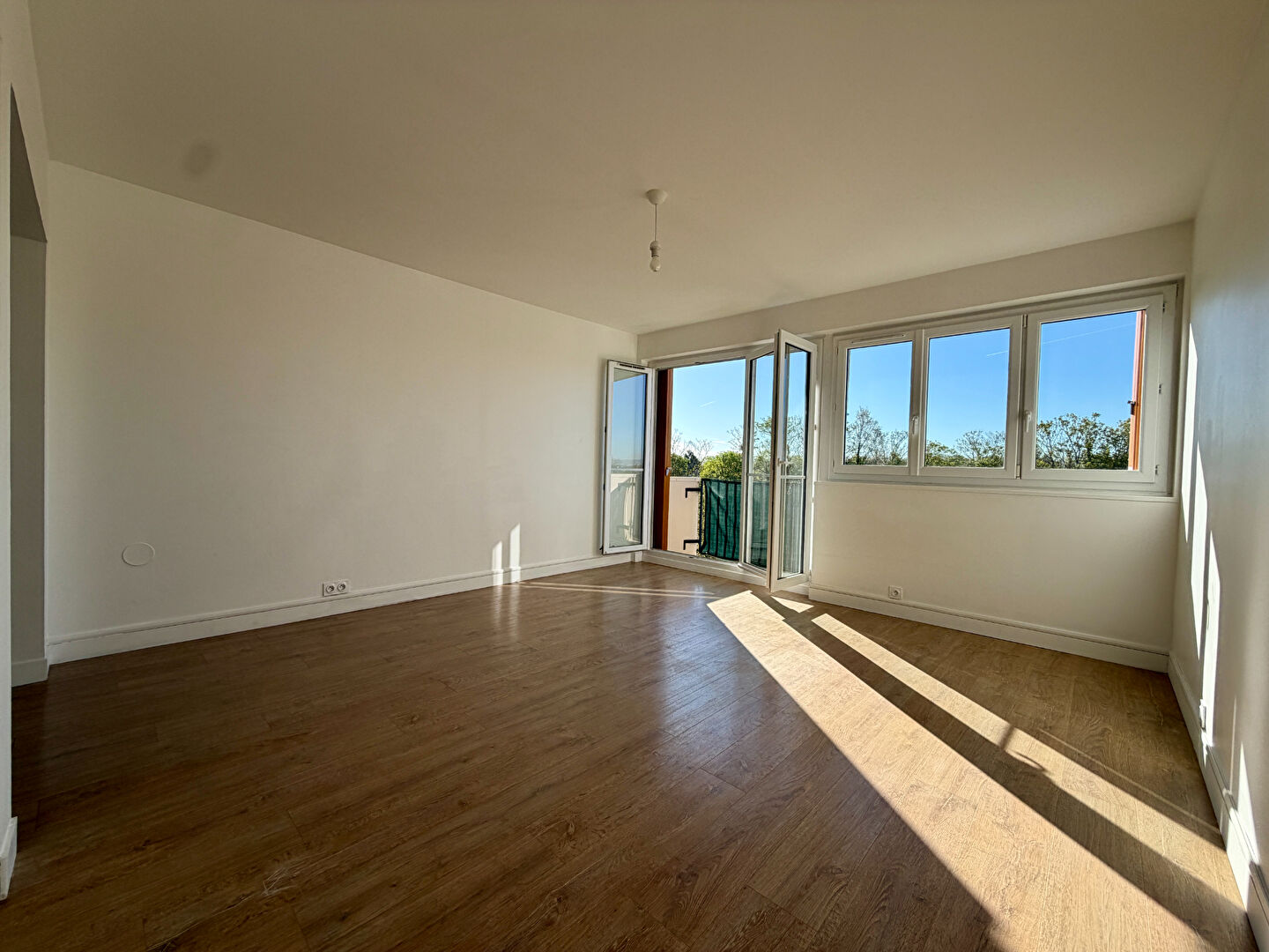 Appartement CONFLANS SAINTE HONORINE (78700) 4 pi&egrave;ces 66.76 m&sup2;